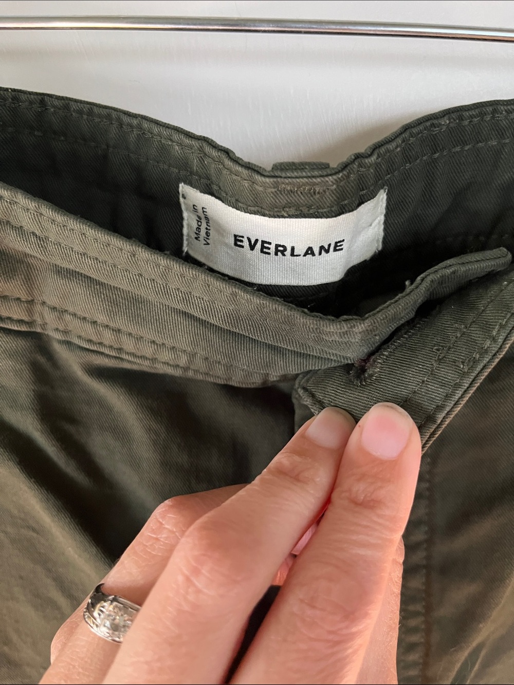 Everlane Everywhere Pant sz 4 in Dark Forest - Picture 3 of 5